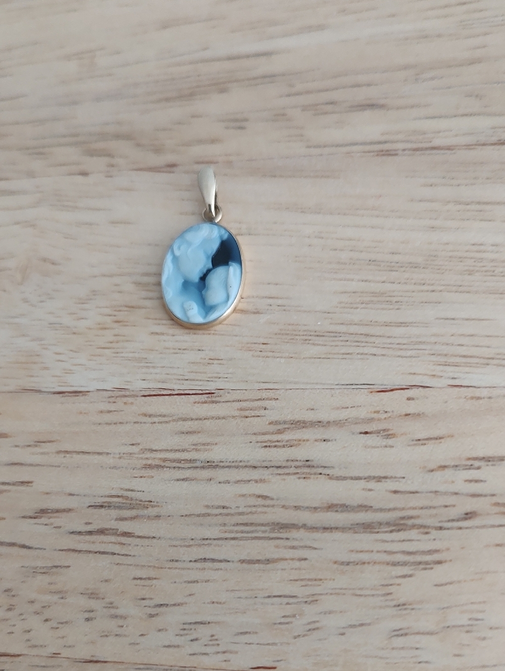 Blue and White Cameo-Style Oval 10k Yellow Gold Pendant - Women Jewelry